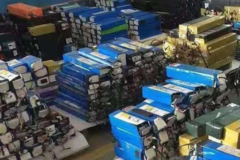 锡林郭勒盟苏尼特左旗UPS蓄电池回收→附近回收旧电池,艾亚特叉车蓄电池回收